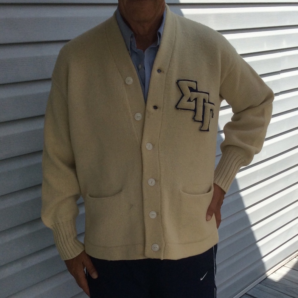 Standard Pennant Vintage College Fraternity Cardigan Sweater mens Medium